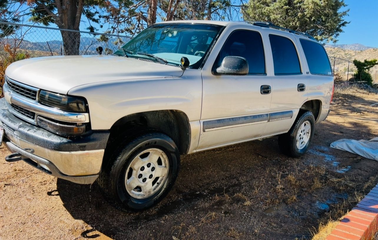 2004 Chevrolet Tahoe Parts