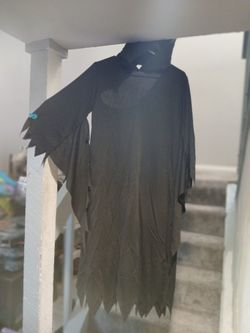 Scream Robe With Mask Hoodie (Not The Actual Mask)