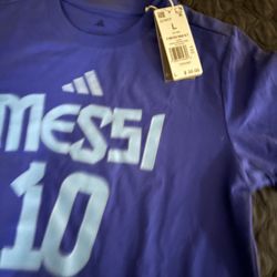 Adidas Youth large Messi T-shirt 