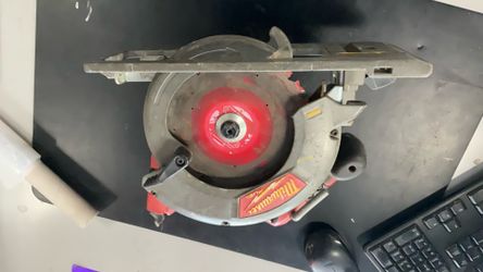 Milwaukee circular saw no batt 2730