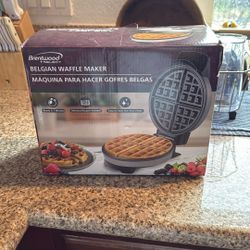 Brentwood Belgian Waffle Maker