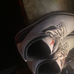 Jordan 3 Cement Gray