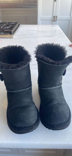 Girls Uggs Boots -sz 11