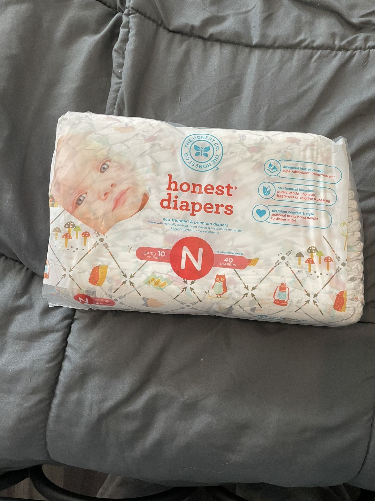 Honest Company Diapers Size New Born 40 Count