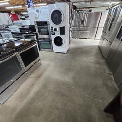 Blow Out Sale Warehouse Full Of Nice Like Brand New Appliances Free Warranty Only44for Financing 90day TO Pay 