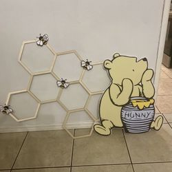 Winnie The Pooh Standee Balloon Arch Accessory