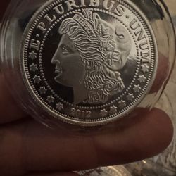 1oz Silver Round 