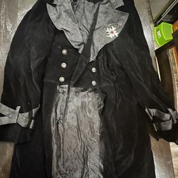 SPIRIT Vampire Coat MENS Size Large