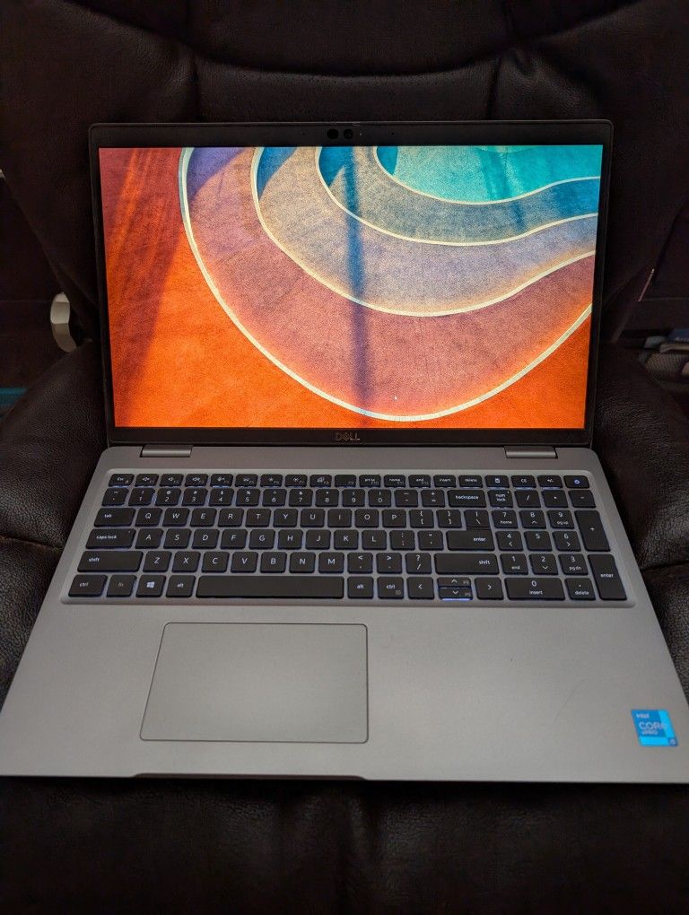 Dell latitude 5520 i5-1145G7 32 GB 1TB