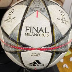 Champions League Final Milano 2016 Official Match Ball