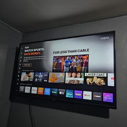 VIZIO 55" Class V-Series 4K UHD LED Smart TV V555-J01