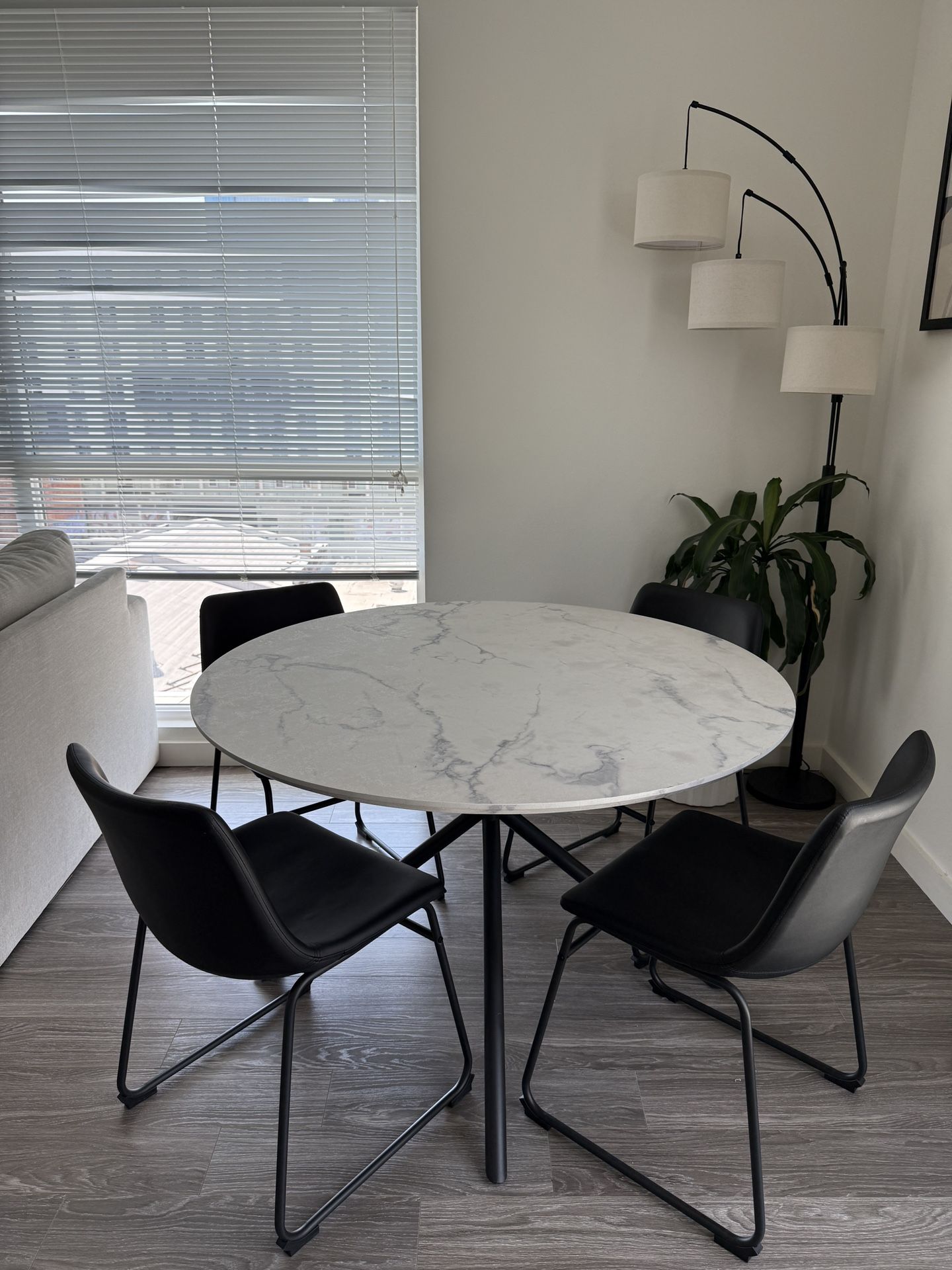 Zuo Amiens 47" Marble Dining Table