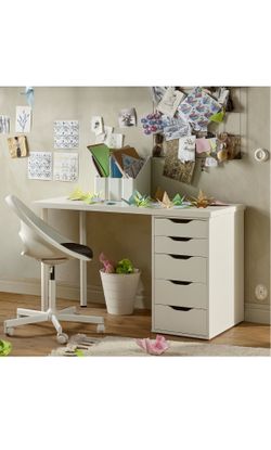 IKEA DESK