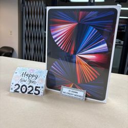 Apple IPad Pro 12.9 Inch 5th Gen Tablet - Pay $5 today and pay the rest later -