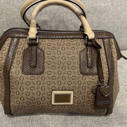 Guess Medium Purse
