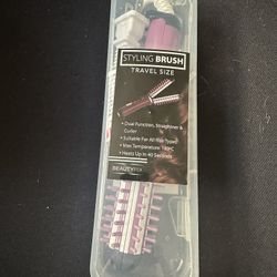 Brand New Styling Brush 