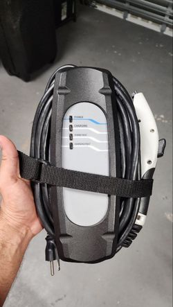 BMW EV CHARGER