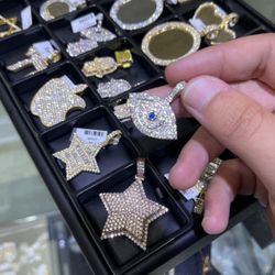 14kt White Gold Eye Charm 