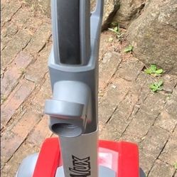 Sanitaire commercial duralux vacuum ( with hepa washable filter)