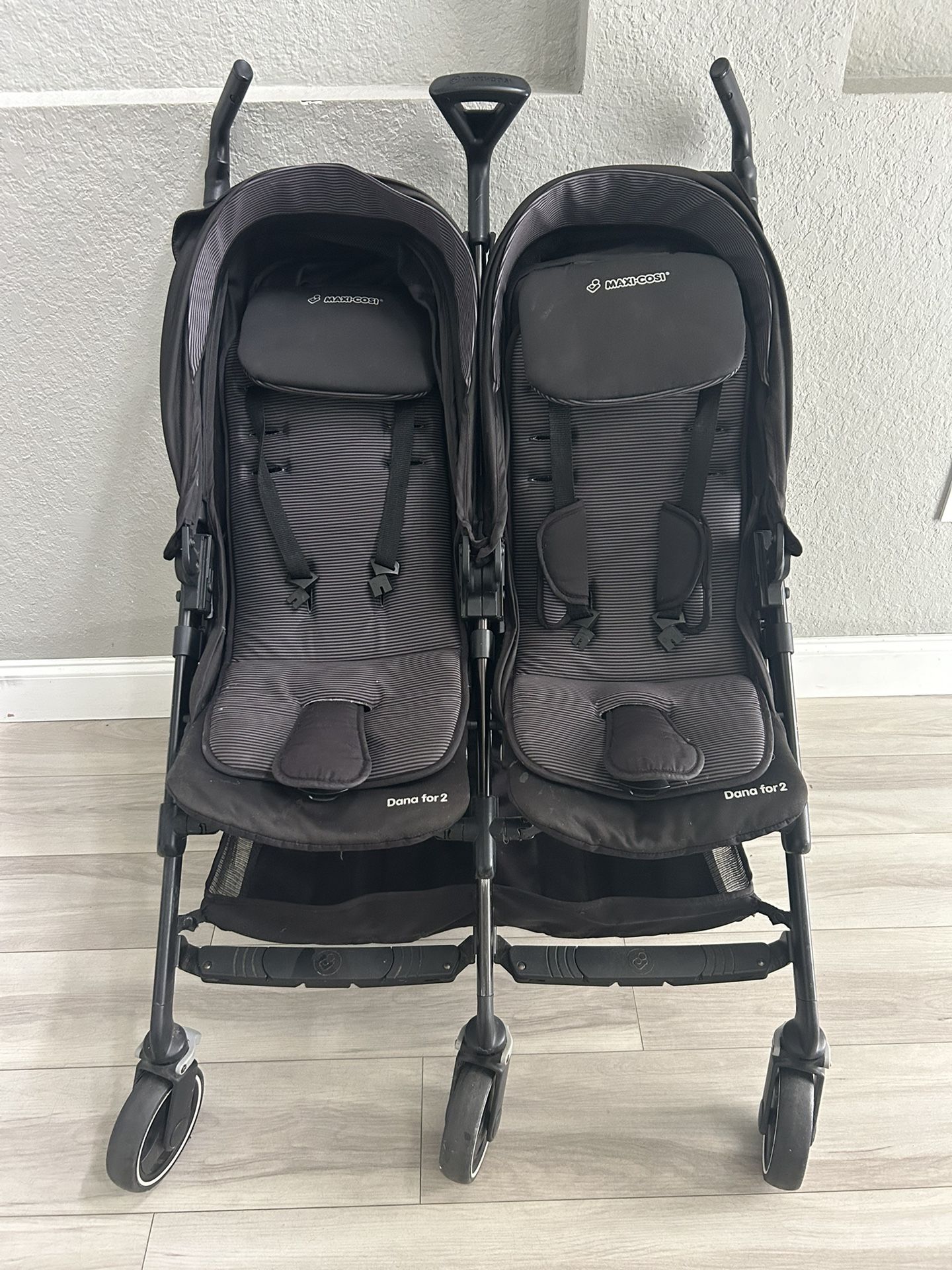 Maxi-cosi Double Stroller 
