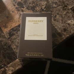(BRAND NEW) Burberry hero Parfum $140 Designer Fragrance