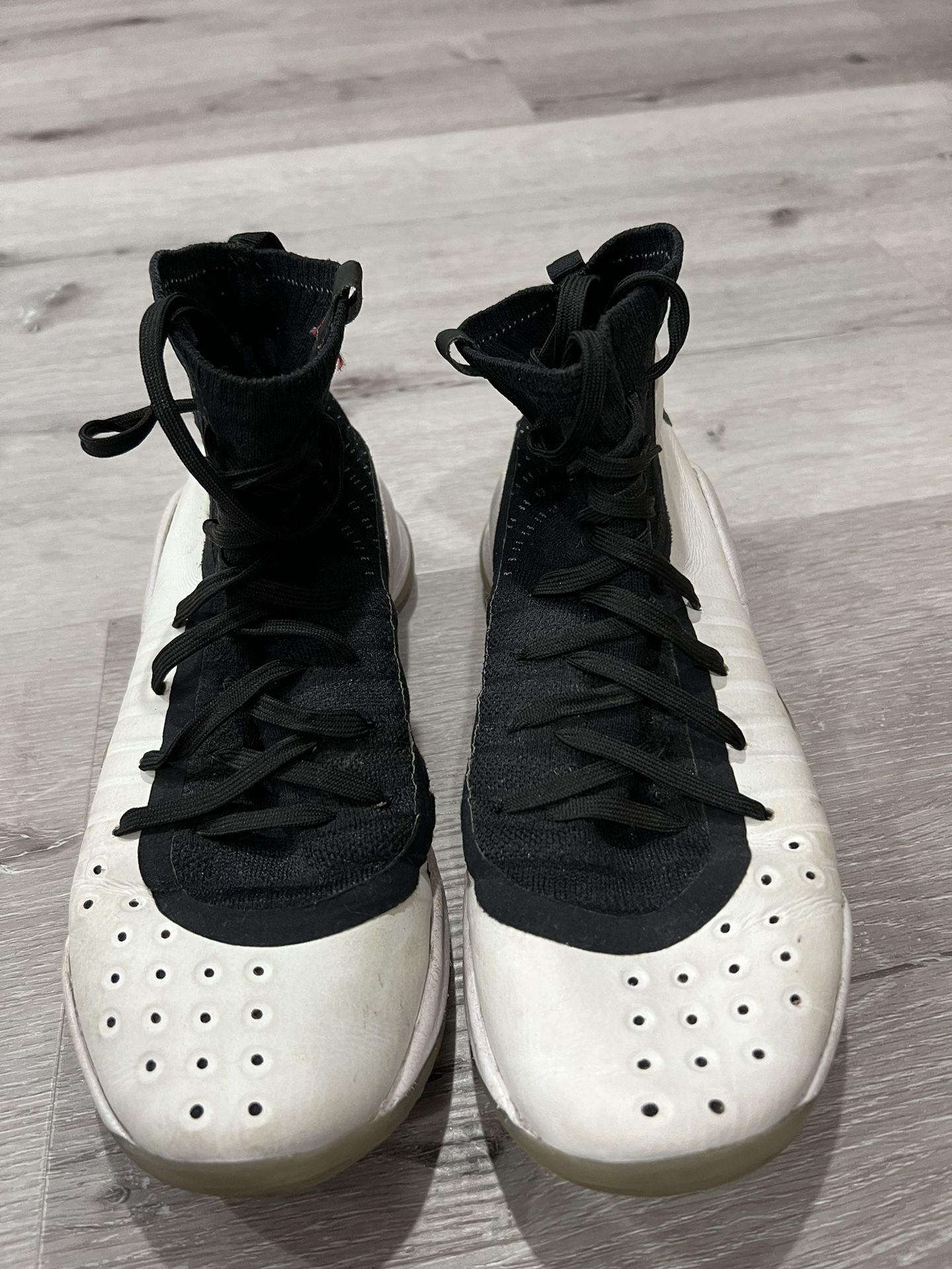 Under Armor basketball shoes for Sale in San Francisco, CA OfferUp