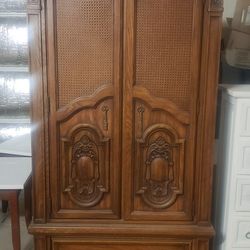 Armoire