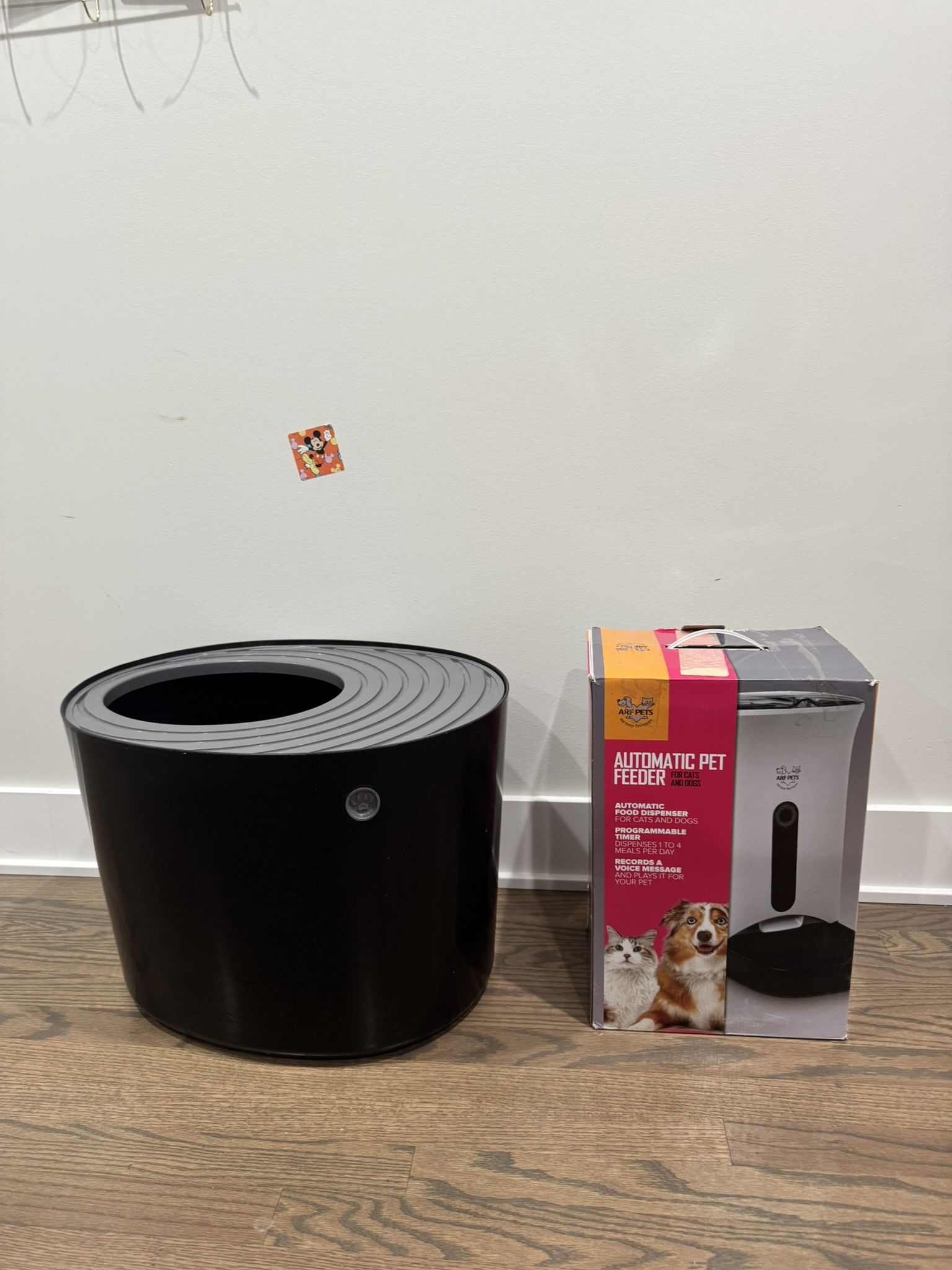 Cat Litter Box
