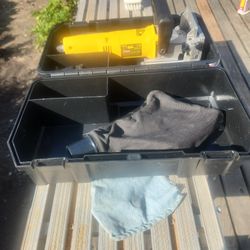 Dewalt Bisquit Jointer