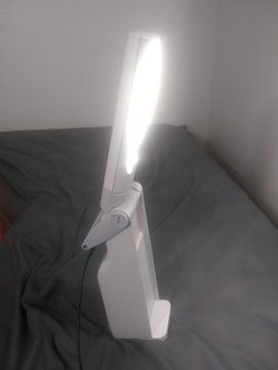 OTTLITE RECHARGEABLE TASK LIGHT