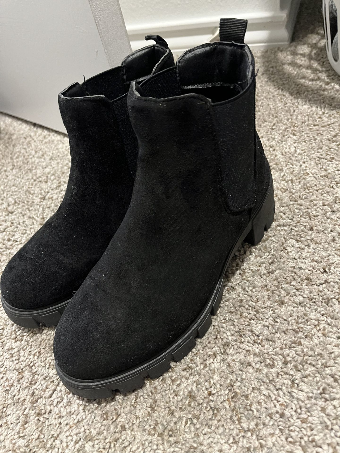 Black Boots
