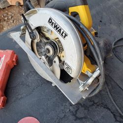 Dewalt
