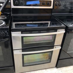Whirlpool  Stove  Electric Working  Perfectly  With  Warranty 