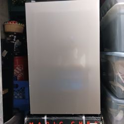 Vissani 3.3 Cu. ft. Mini Refrigerator with Sliver Color