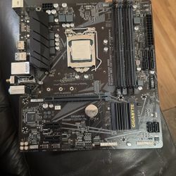 GIGABYTE B460M DS3H AC motherboard 