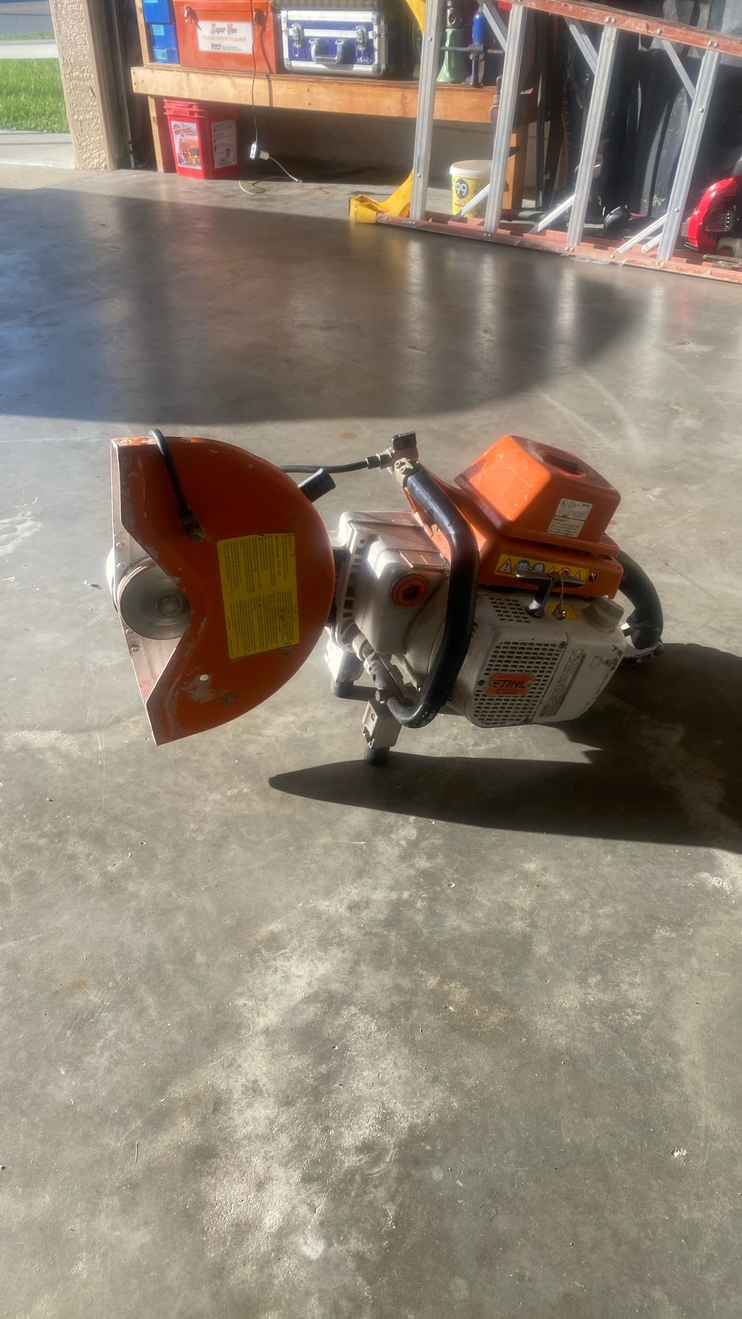 Concrete Saw