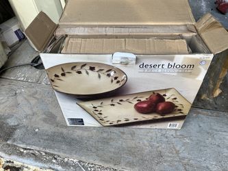 NEW Mikasa Gourmet Basics Desert Bloom 2-Pc Serving Set - NIB