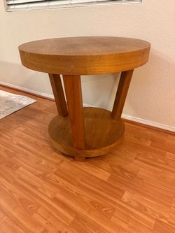 Round Side Table