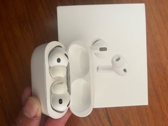New earbuds sealed and for low