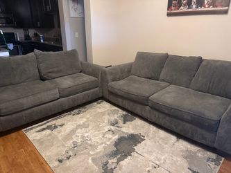 2 couches must go by 8/14 or 8/15