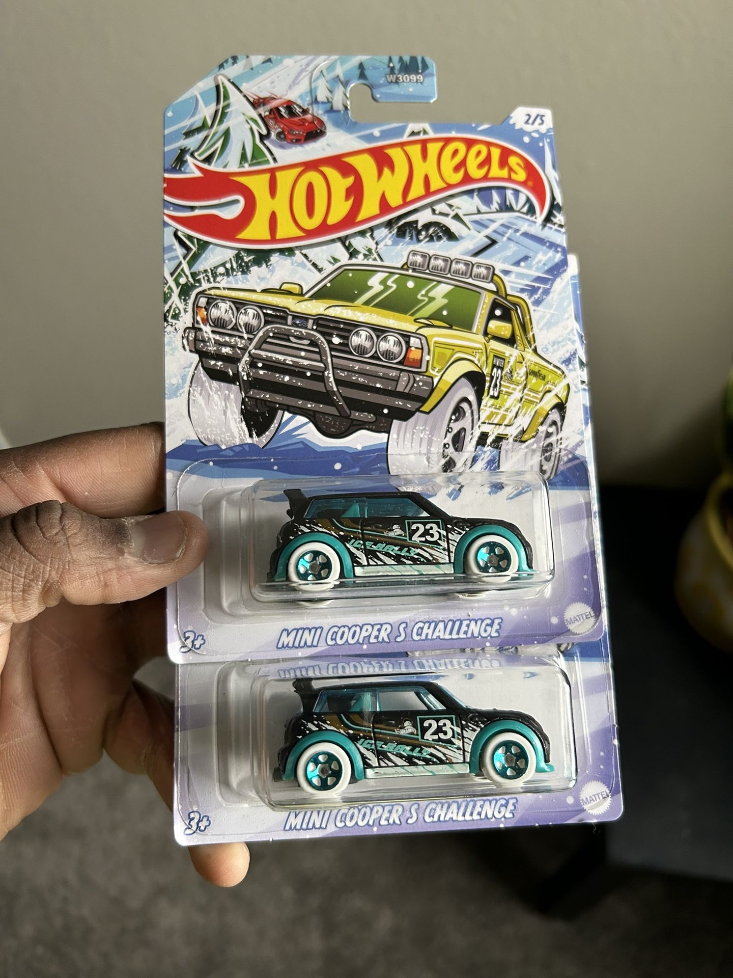 Hot Wheels Holiday Season