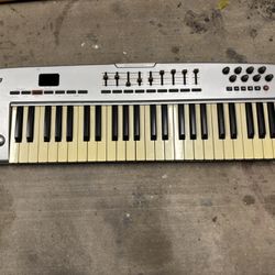 MIDI Electric keyboard