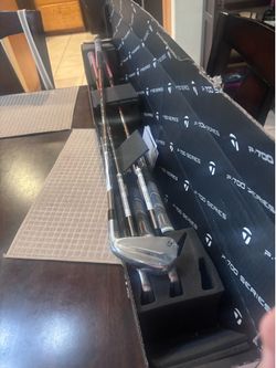 Golf clubs set