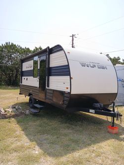 2024 Forest River Cherokee Wolf Den 16EV (Lightweight Bunkhouse!)