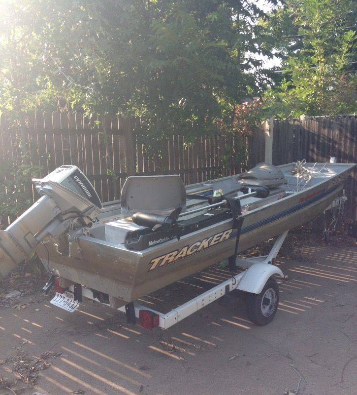 Tadpole 14 TRACKER with trailer (bass boat) lake ready