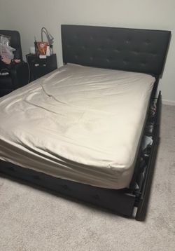 Queen bed