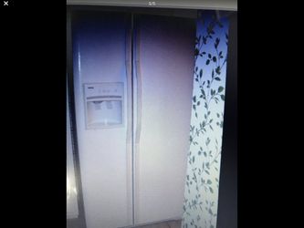 Kenmore Coldspot Side By Side Refrigerator For Parts Only