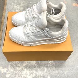 Louis Vuitton LV Trainer Sneakers Triple White Size 11 Footwear Fashion Luxury Shoes Men Designer Embossed Logo Limited Edition Rare Authentic