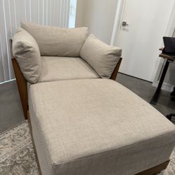 Lounge Chair & Ottoman