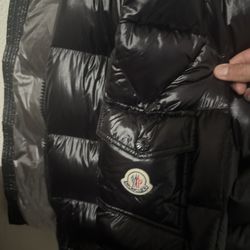 Moncler Puffer Men’s 